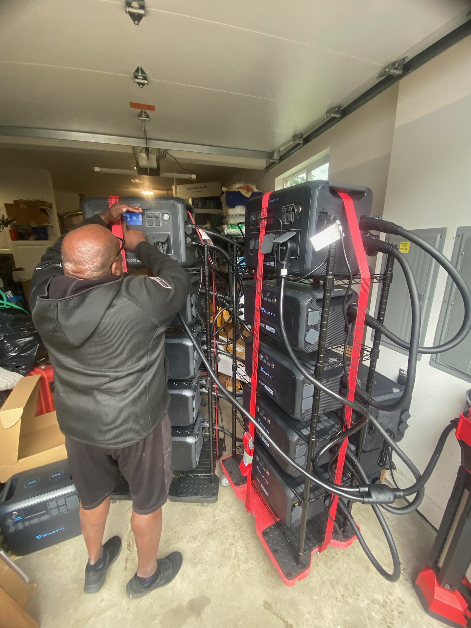 Battery backup system installation with transfer switches by Elite Electric
